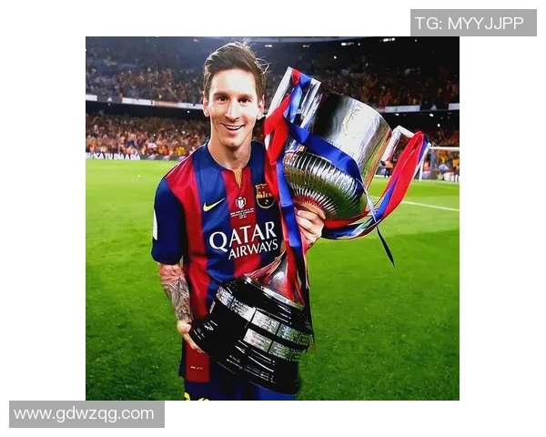 全球最顶尖的足球明星盘点他们的传奇故事与辉煌成就