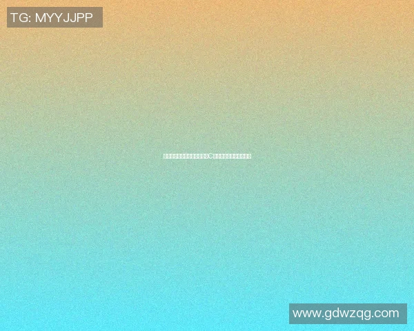 足球明星风采揭秘：从梅西到C罗的传奇之路与成就分析