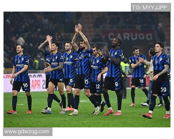 足球明星库尔图尔的辉煌历程与对未来的展望 足球明星库尔图尔的辉煌历程与对未来的展望