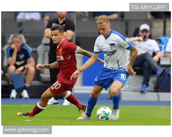 比勒费尔德迎战多特蒙德争夺德甲积分榜关键战役 比勒费尔德迎战多特蒙德争夺德甲积分榜关键战役